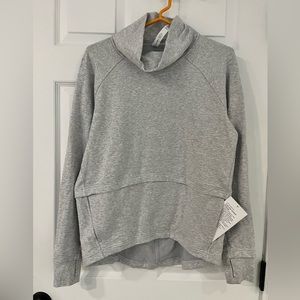 Lululemon Find Your Unwind Pullover Heathered Core Ultra Light Grey size 6